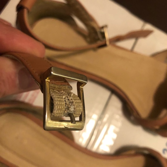 Tan sandals by Andrea 6.5 flats used condition - Picture 7 of 15